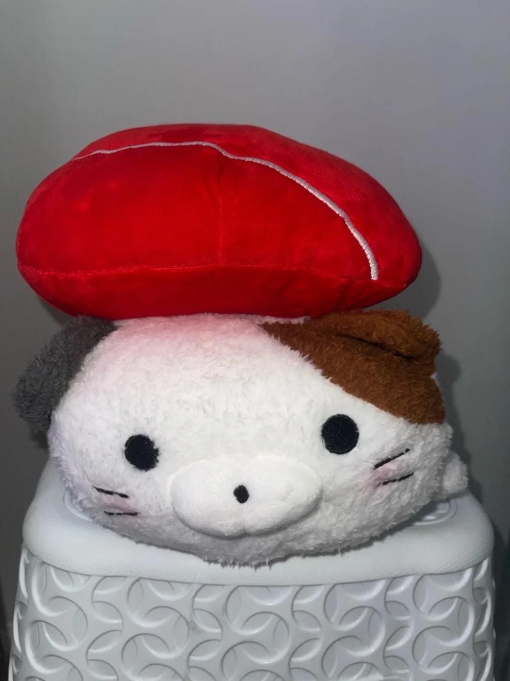 TAKASHOJI - SUSHI CALICO CAT PLUSH